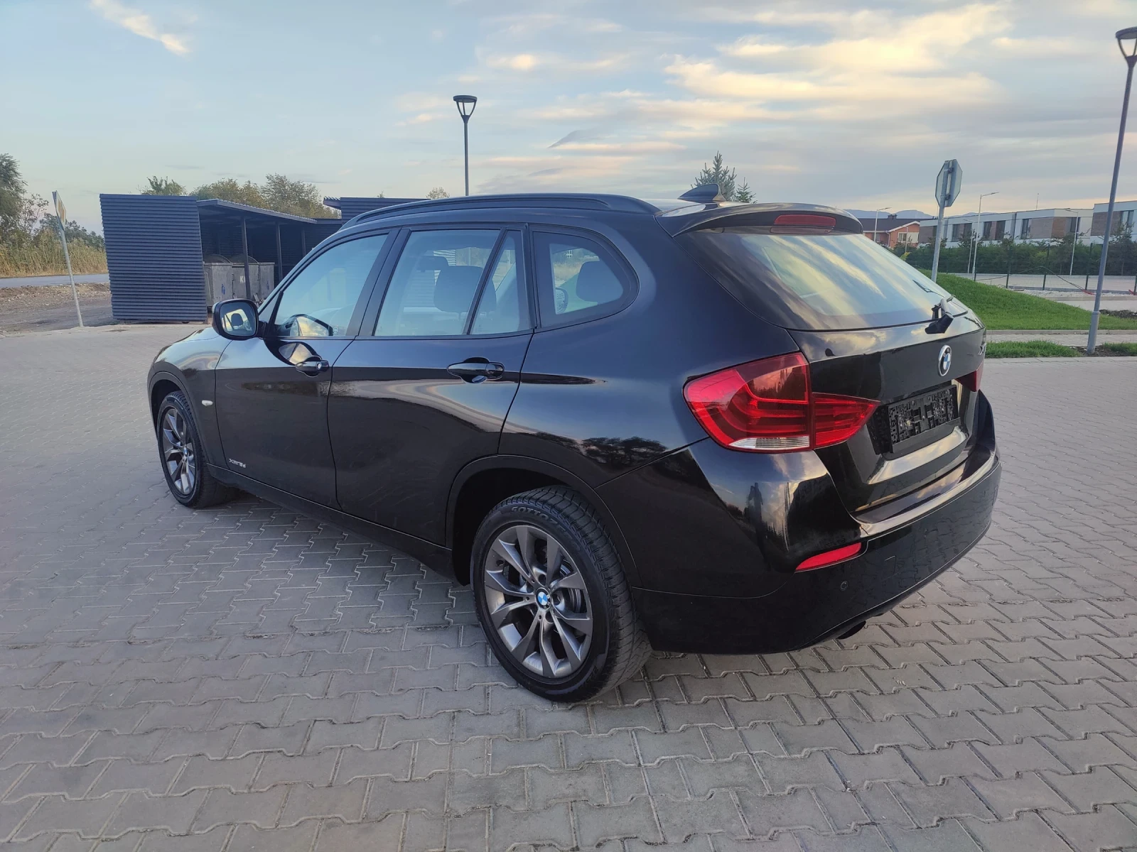 BMW X1 2.0d/XDrive/NAVI/FULL/FACE - изображение 5