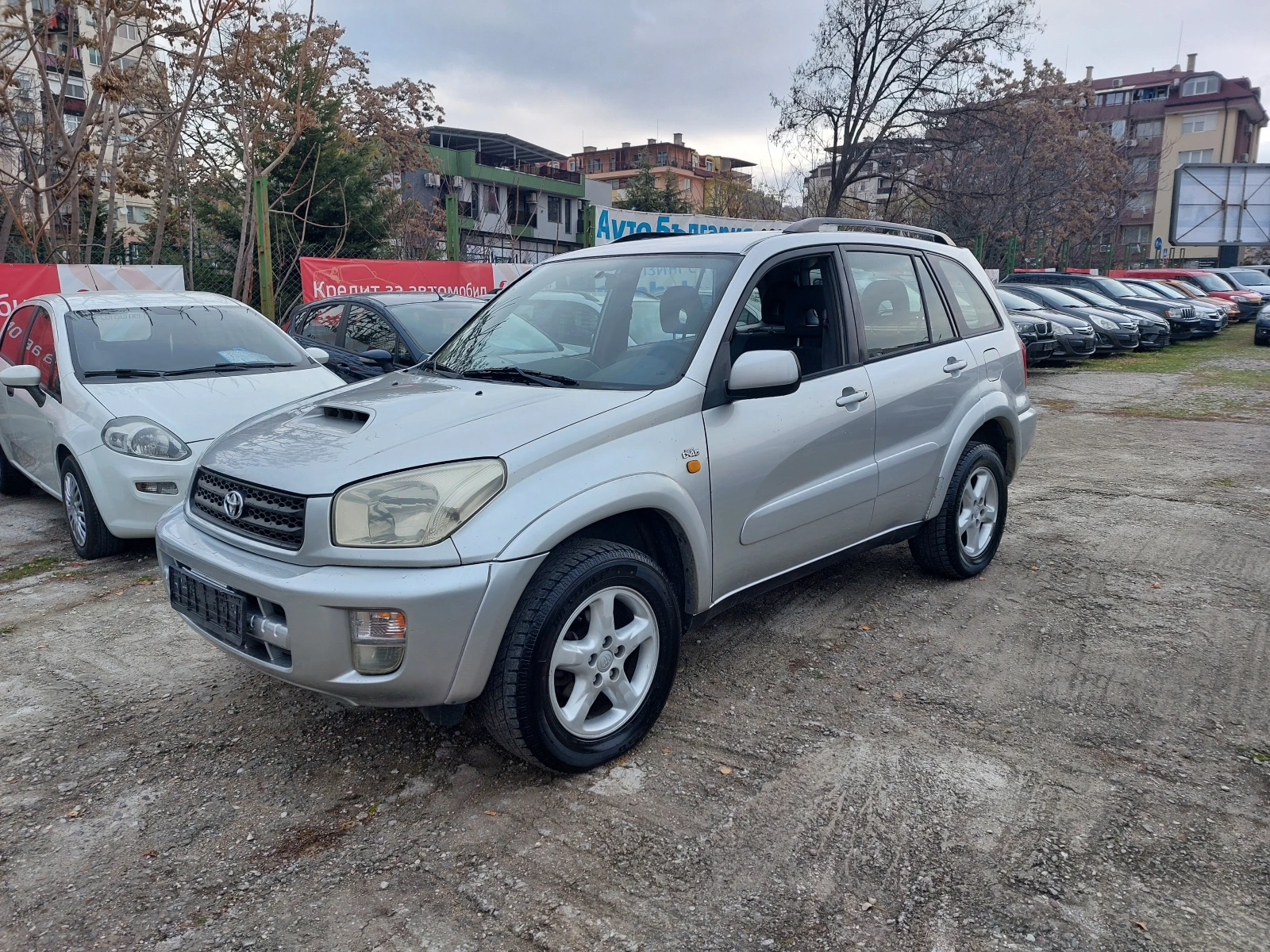 Toyota Rav4 2.0D4D 36м. х 223лв. - изображение 2