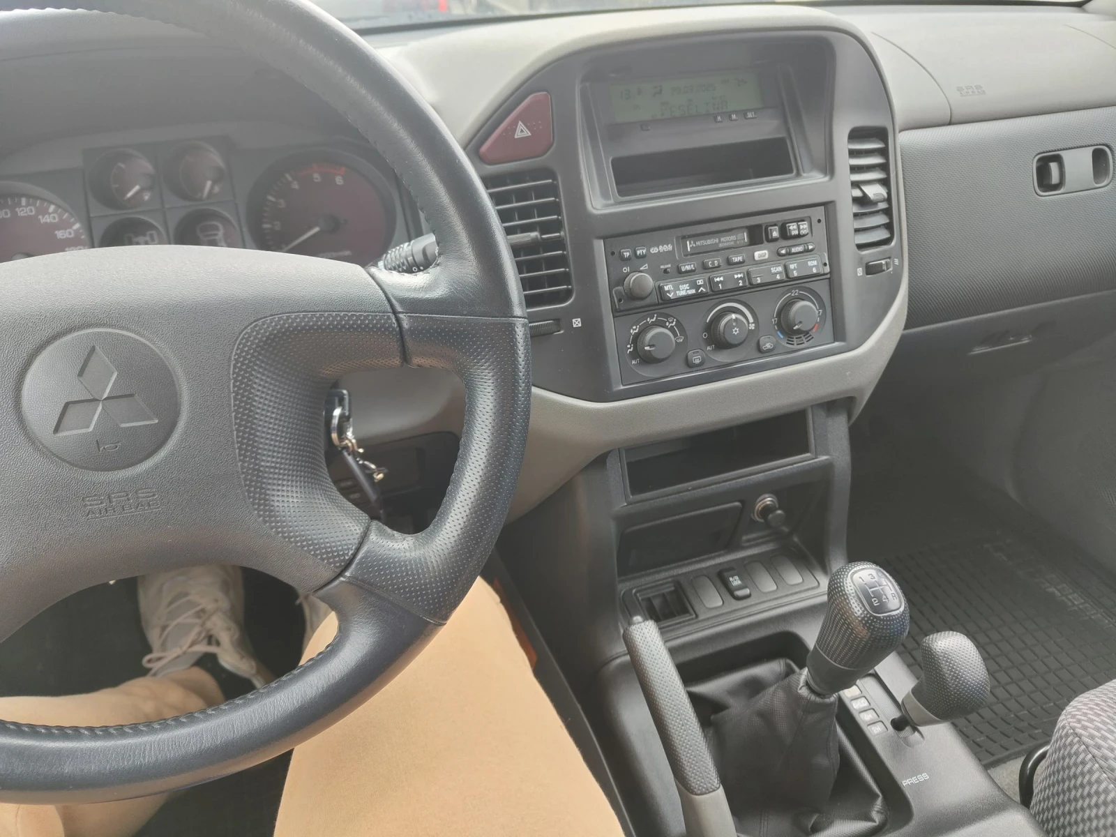 Mitsubishi Pajero  - изображение 10