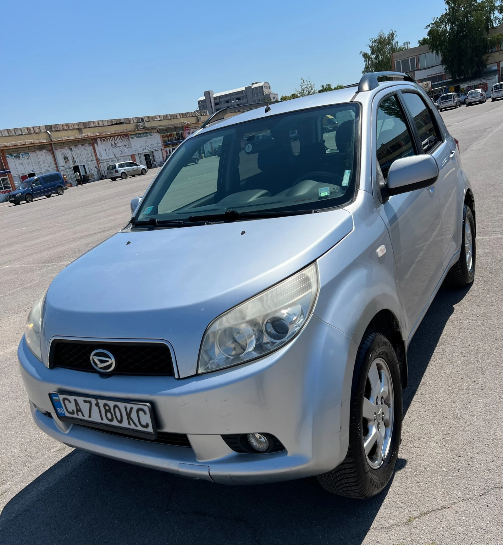 Daihatsu Terios ГАЗ / БЕНЗИН / 4х4 - изображение 2