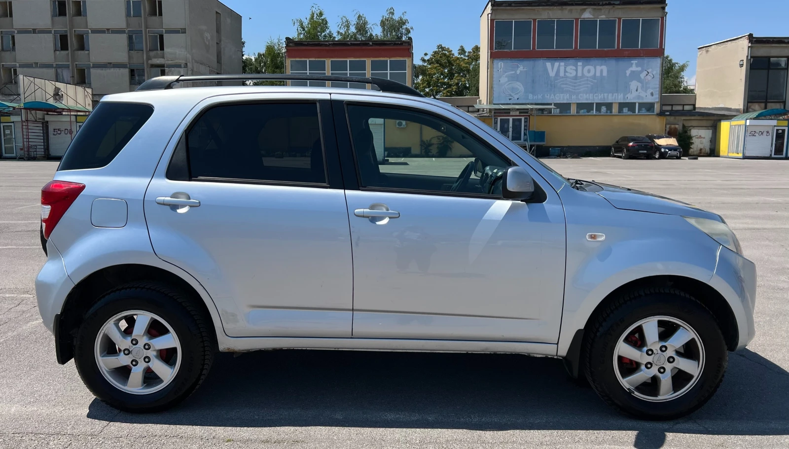 Daihatsu Terios ГАЗ / БЕНЗИН / 4х4 - изображение 3