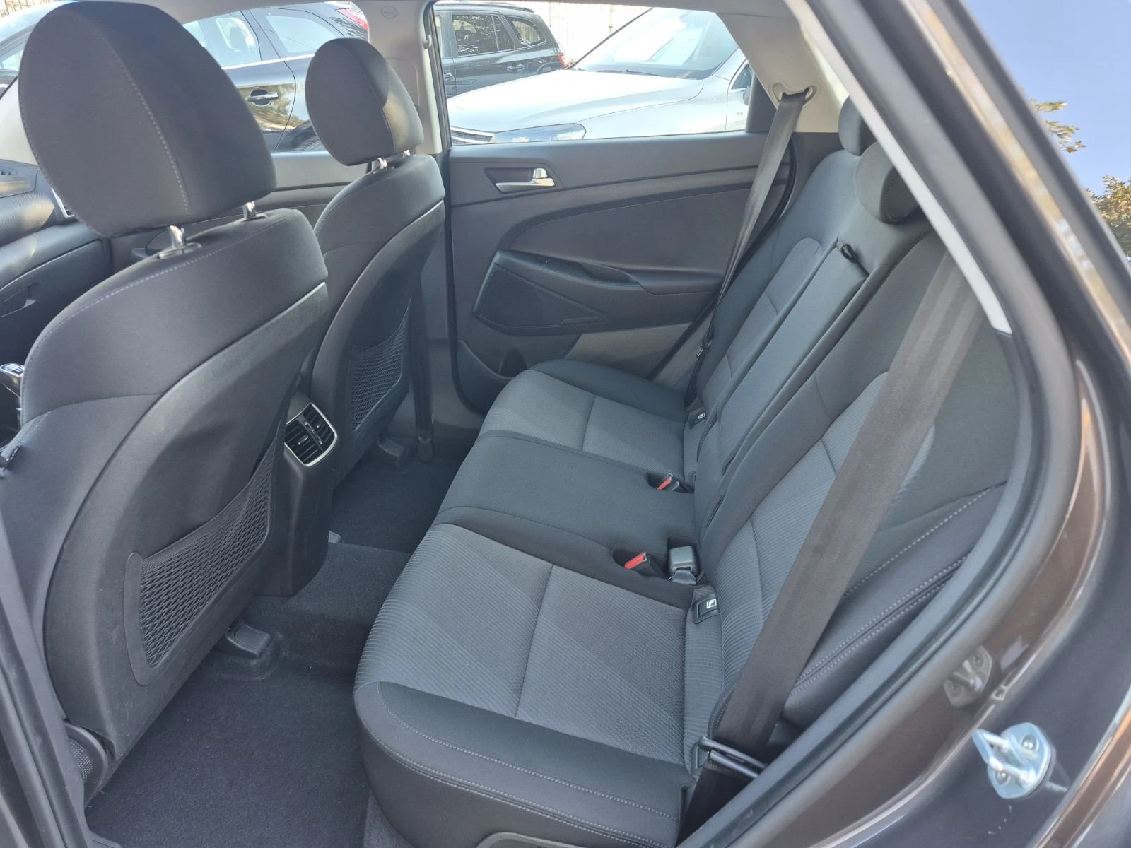 Hyundai Tucson 1.6CRDI - изображение 9