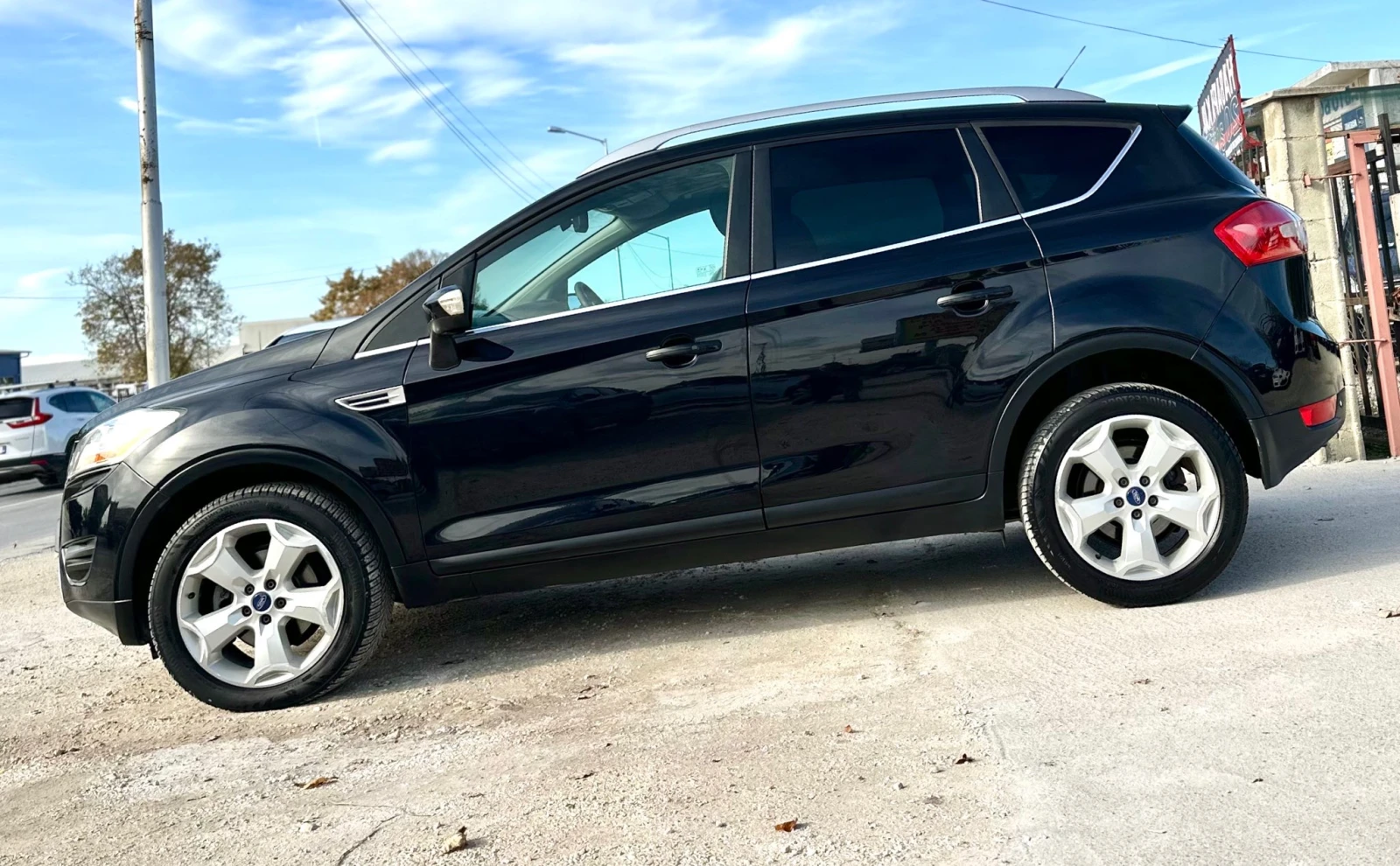 Ford Kuga 2.0TDCI 163HP 4x4 PANORAMA TITANIUM - изображение 3