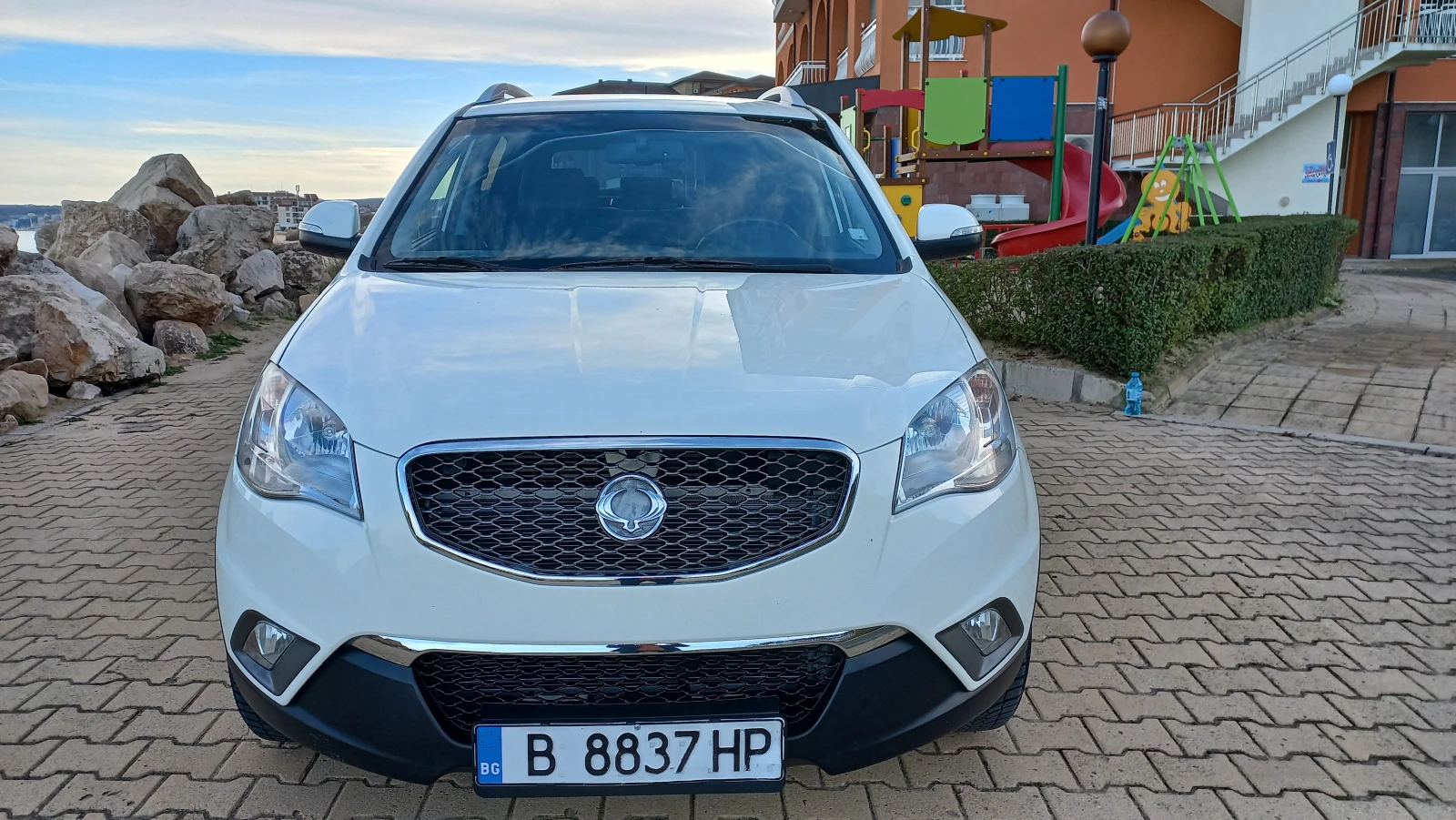 SsangYong Korando 2.0 XDI 4x4 Aut - изображение 2