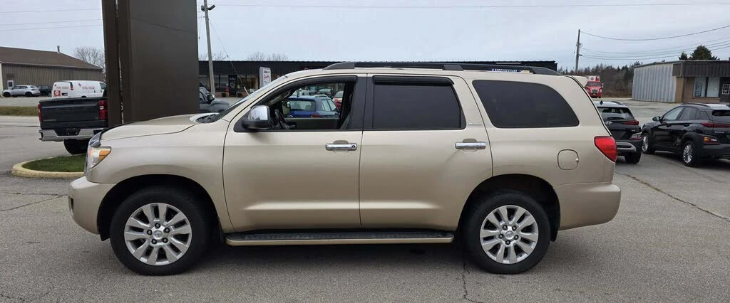 Toyota Sequoia PLATINUM* V8* ПОДГРЕВ* КОЖА - изображение 3