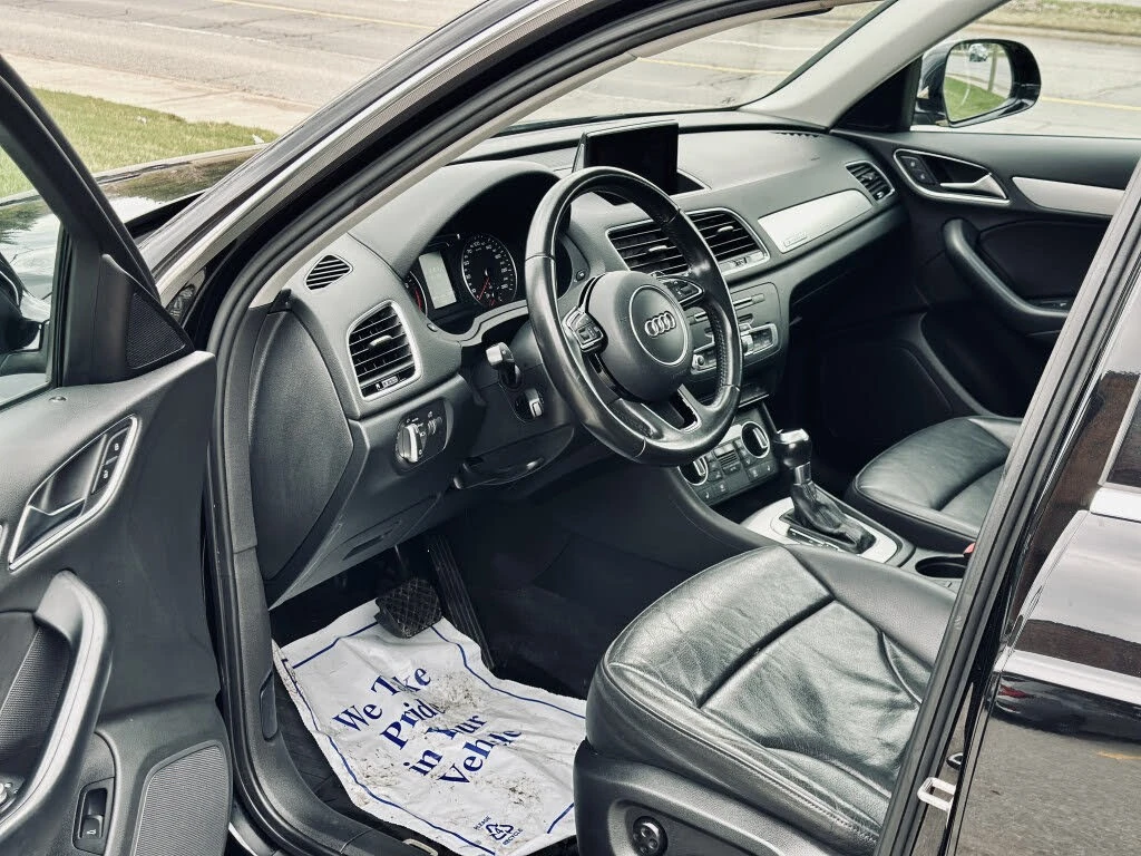 Audi Q3 quattro* Progressiv* АвтоКредит* (ЦЕНА ДО БГ), снимка 13 - Автомобили и джипове - 54215656