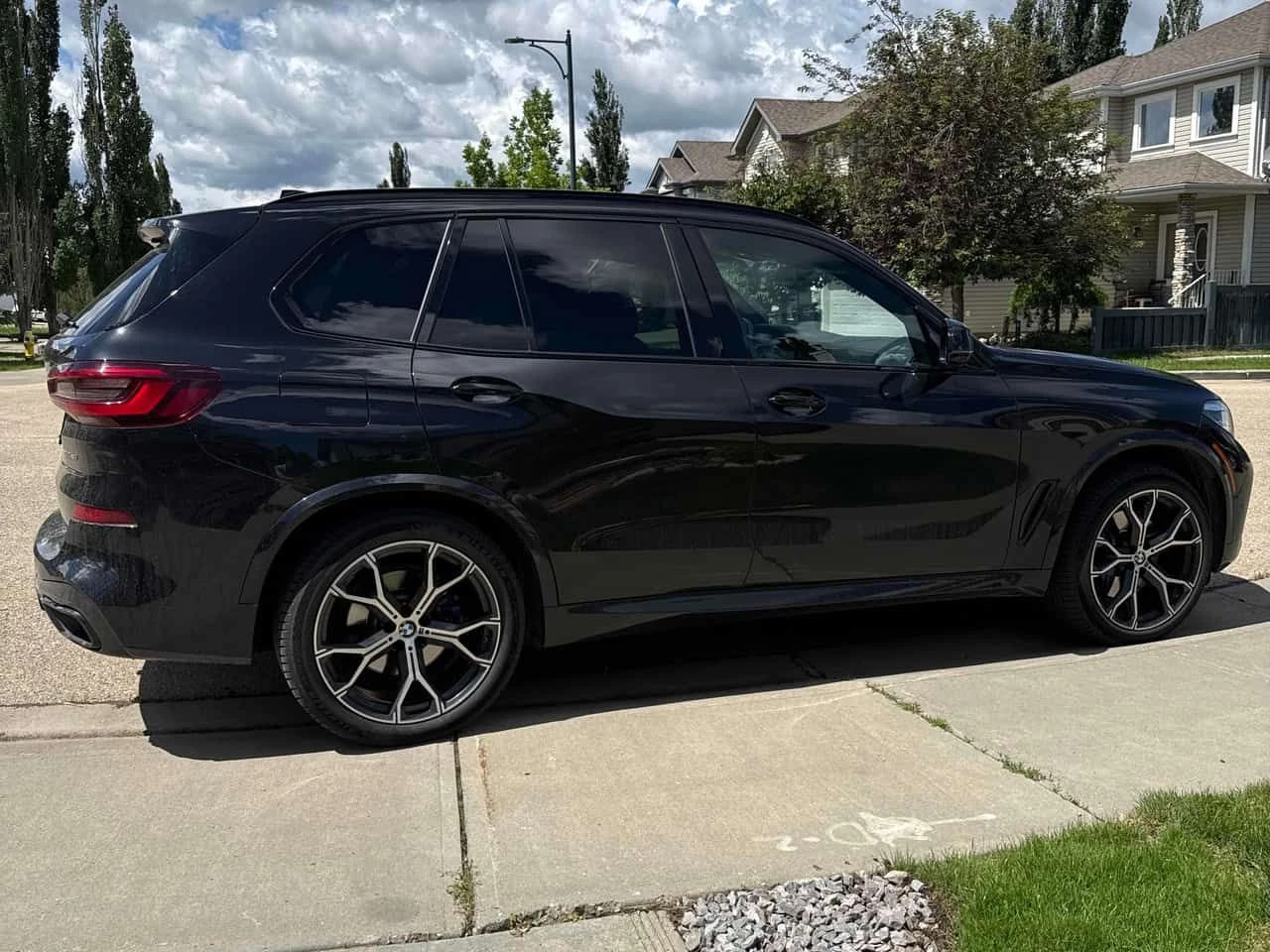 BMW X5 * xDrive40i * CARFAX * БЕЗ ПЪРВОНАЧАЛНА ВНОСКА, снимка 3 - Автомобили и джипове - 54972268