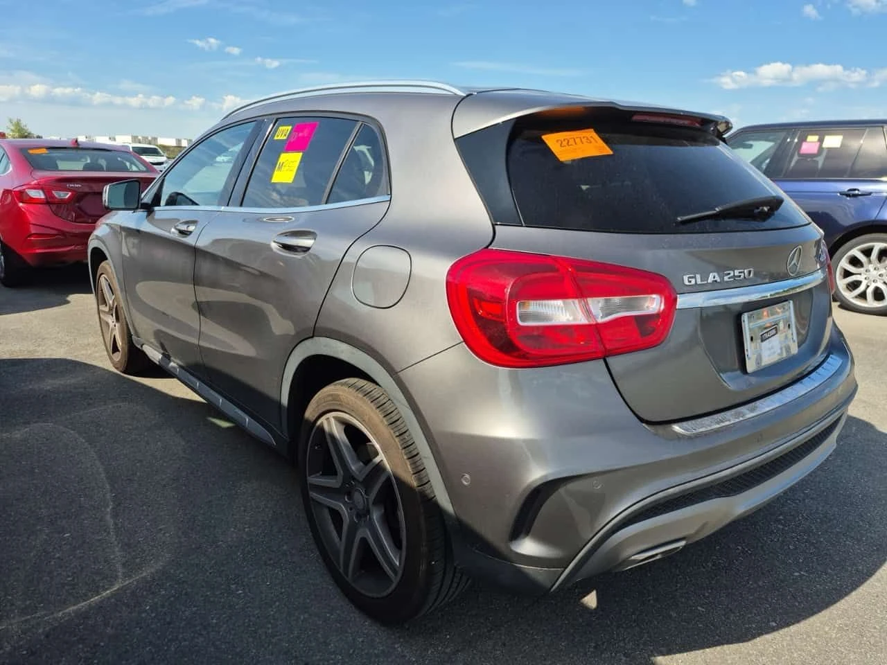 Mercedes-Benz GLA 250 PANO| ПАМЕТ| ПОДГРЕВИ| 2 КЛЮЧА| , снимка 4 - Автомобили и джипове - 55035671