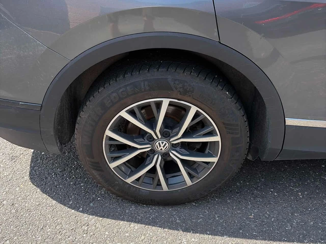 VW Tiguan * Comfortline * АВТОКРЕДИТ БЕЗ ПЪРВОНАЧАЛНА ВНОСКА, снимка 7 - Автомобили и джипове - 55522399