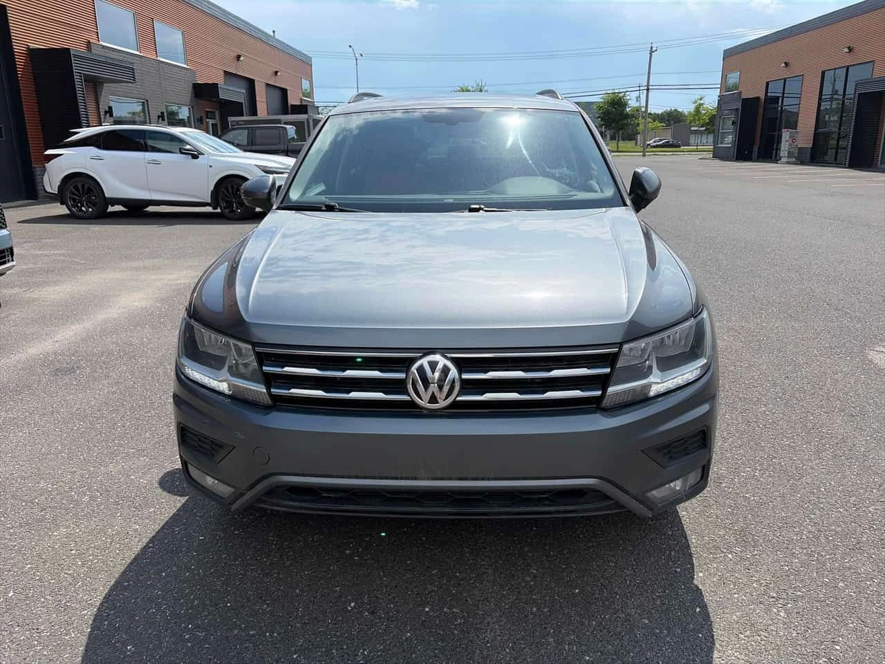 VW Tiguan * Comfortline * АВТОКРЕДИТ БЕЗ ПЪРВОНАЧАЛНА ВНОСКА, снимка 6 - Автомобили и джипове - 55522399