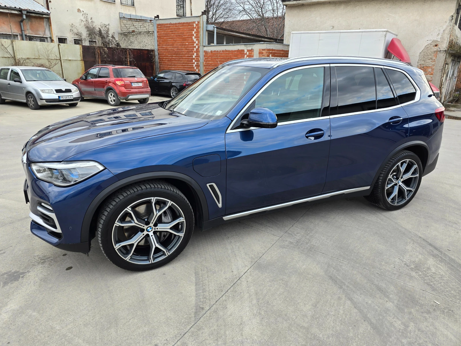 BMW X5 45e, снимка 5 - Автомобили и джипове - 55524393