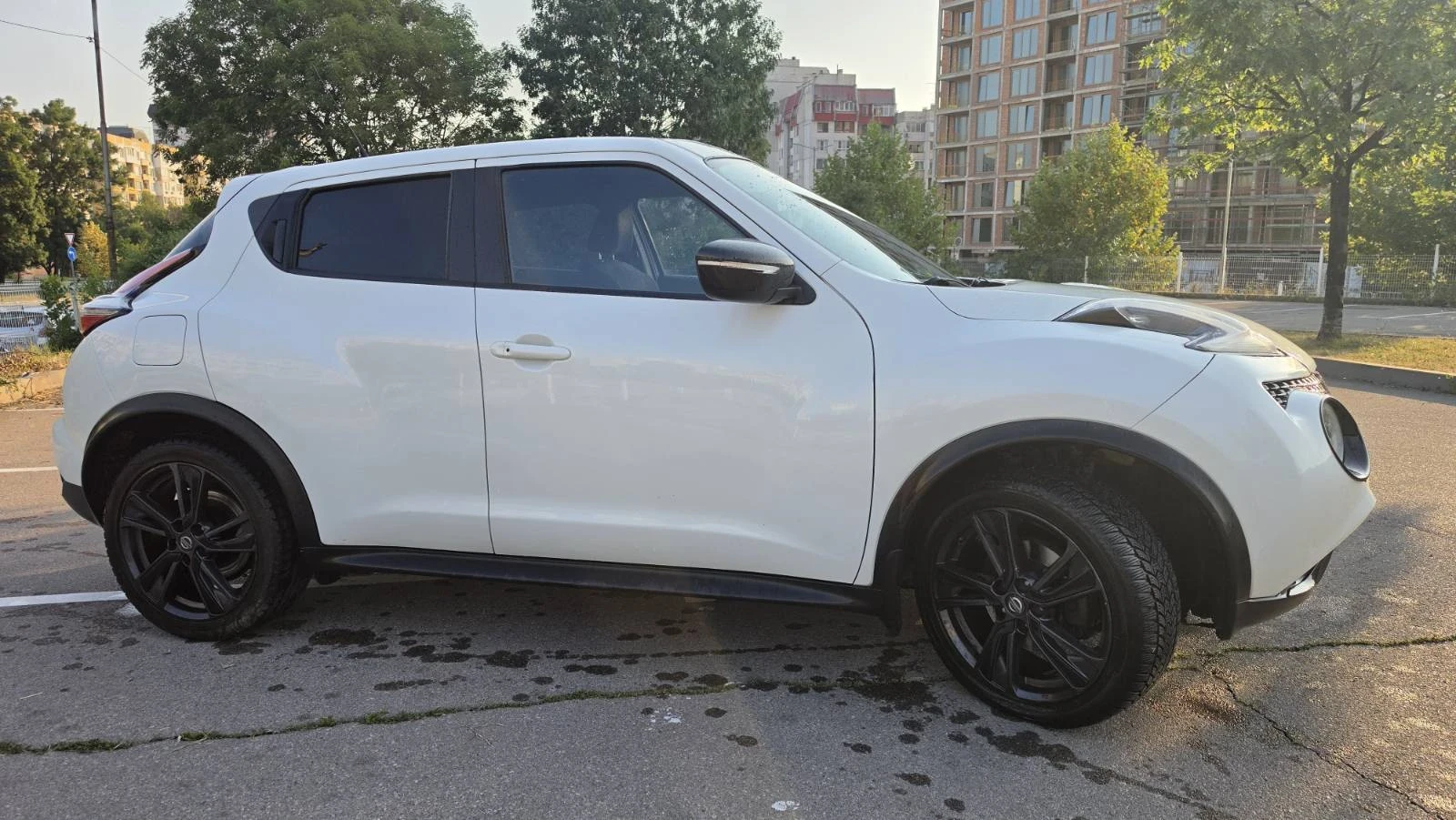Nissan Juke, снимка 4 - Автомобили и джипове - 55600472