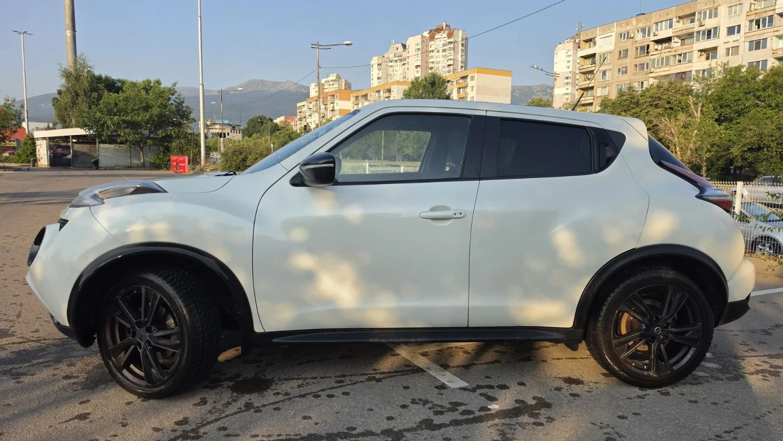 Nissan Juke, снимка 3 - Автомобили и джипове - 55600472