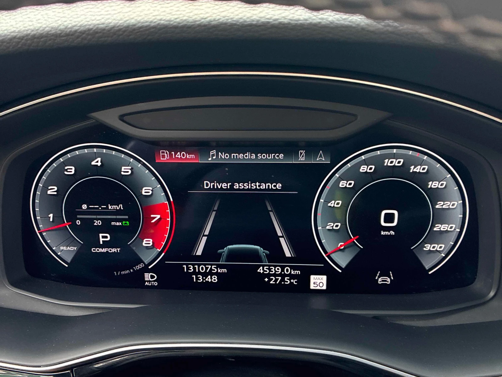 Audi Q8 * Progressiv * CARFAX * ЦЕНА ДО БГ, снимка 8 - Автомобили и джипове - 55872463