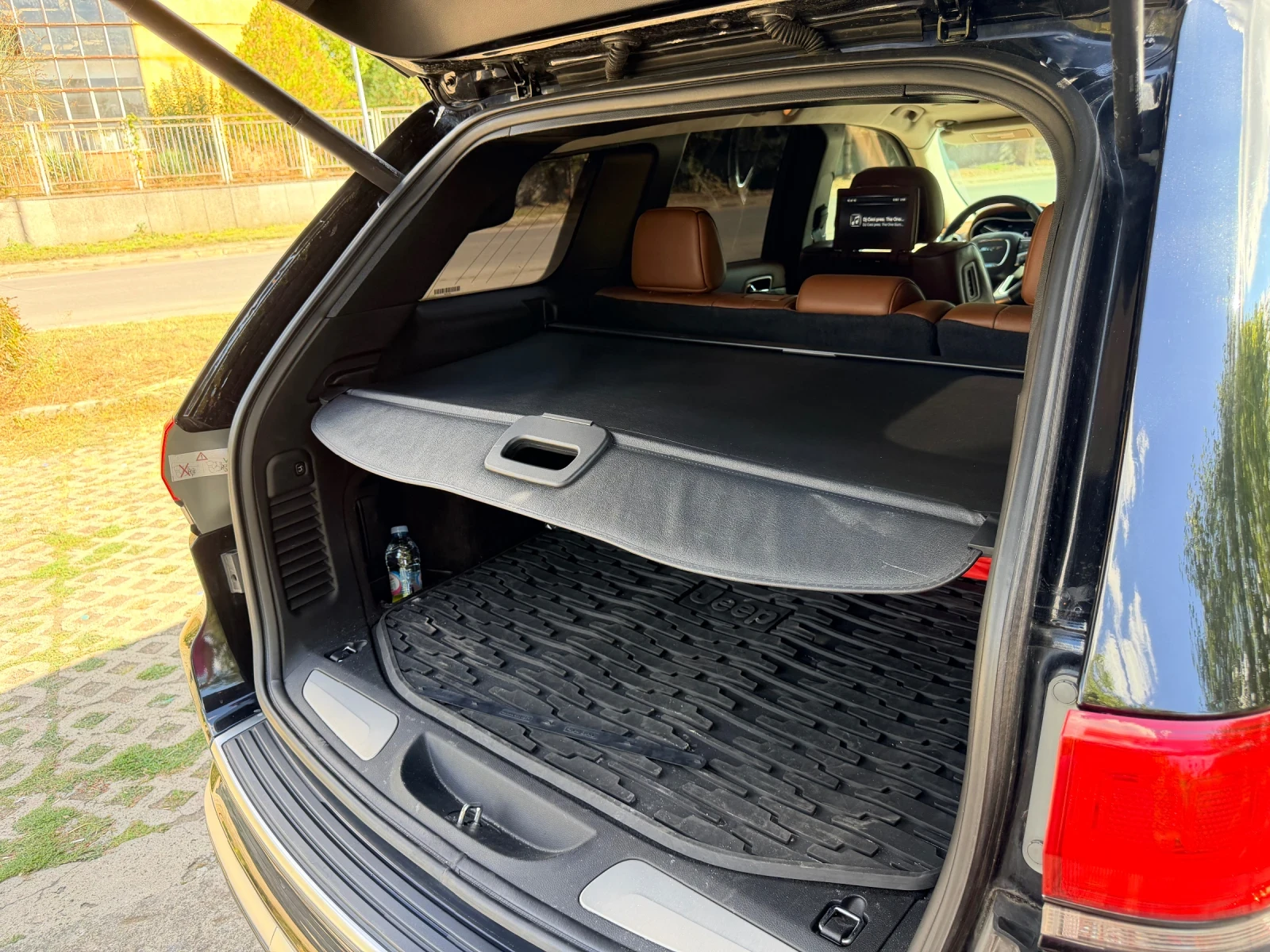 Jeep Grand cherokee 3.0 CRD, снимка 11 - Автомобили и джипове - 56155820