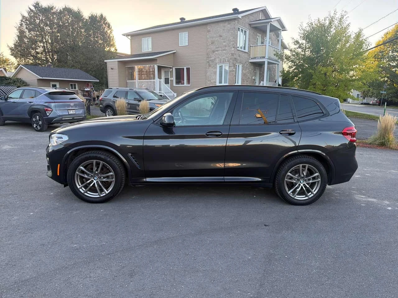 BMW X3 * xDrive30i * АВТОКРЕДИТ БЕЗ ПЪРВОНАЧАЛНА ВНОСКА, снимка 3 - Автомобили и джипове - 56218182