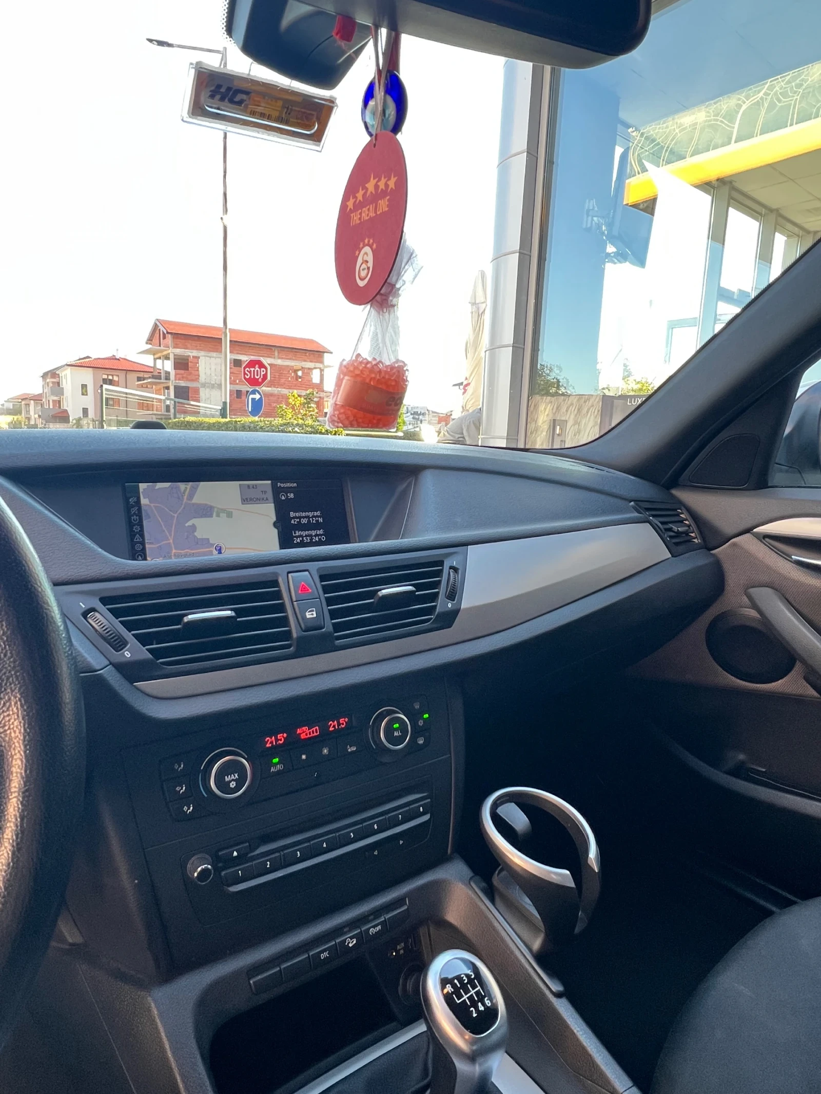 BMW X1 2.0d xdrive, снимка 8 - Автомобили и джипове - 56226697
