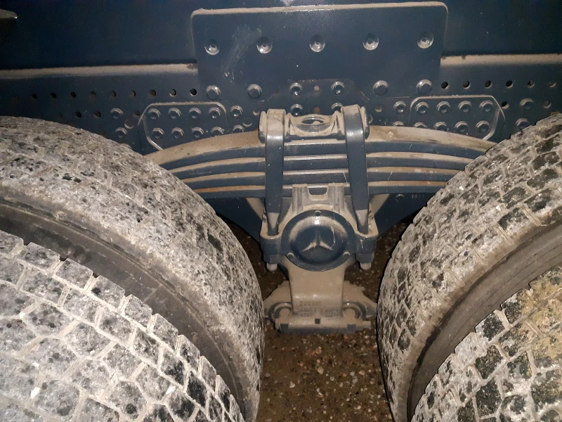 Mercedes-Benz Arocs 2651, снимка 2 - Камиони - 52668025