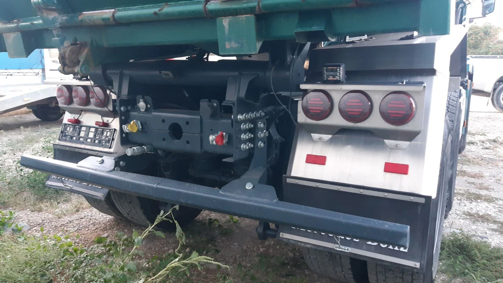 Mercedes-Benz Arocs 2651, снимка 7 - Камиони - 54163126