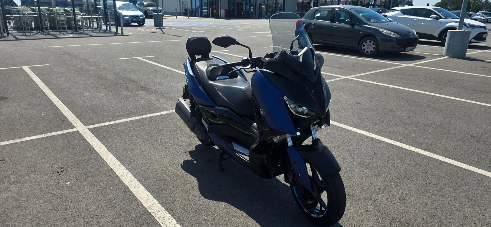 Yamaha X-max 300