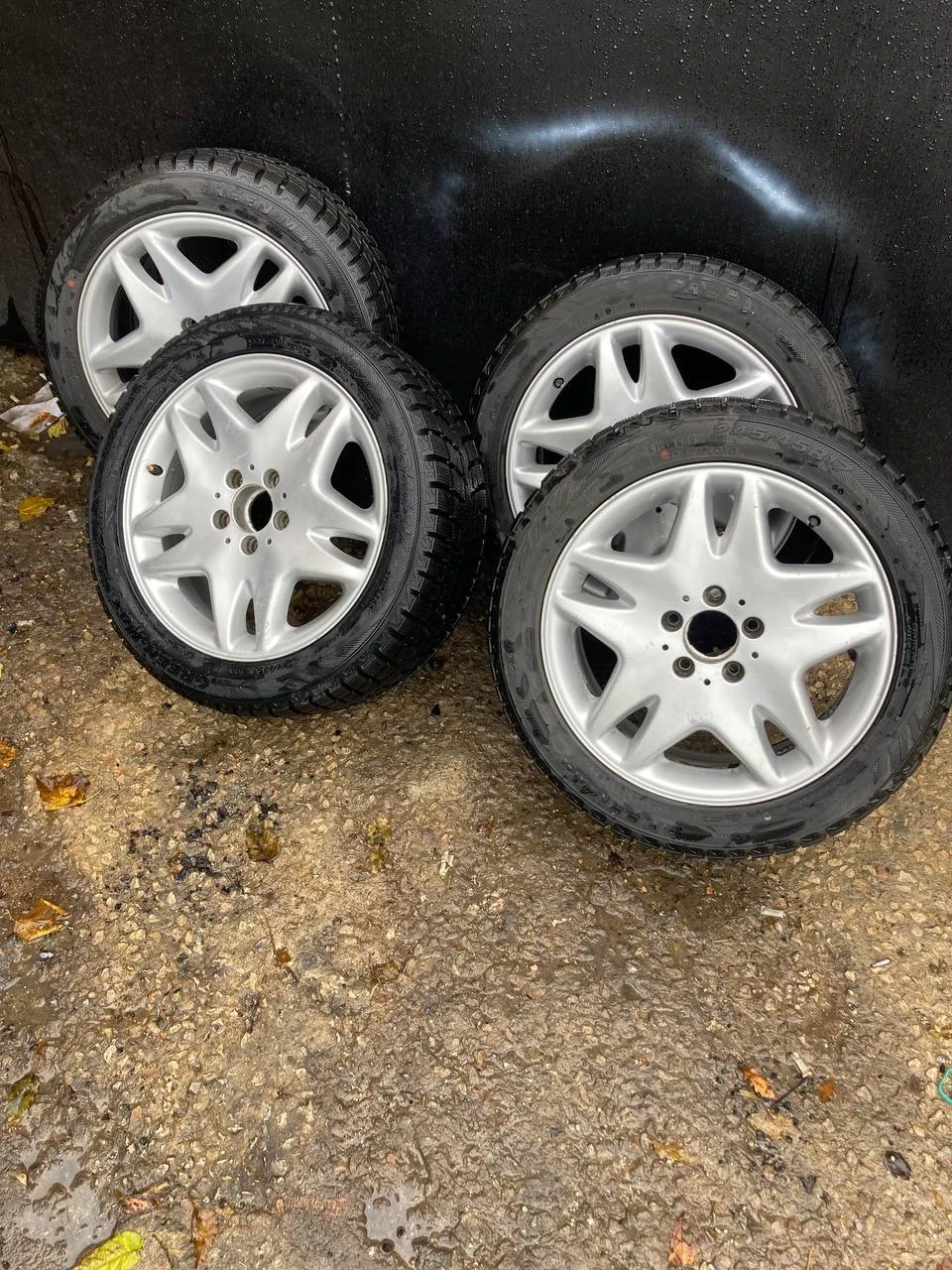    245/45R17  Mercedes-Benz E 320 | Mobile.bg   1