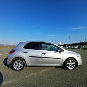 Toyota Auris, снимка 3