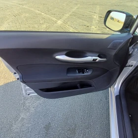 Toyota Auris, снимка 7
