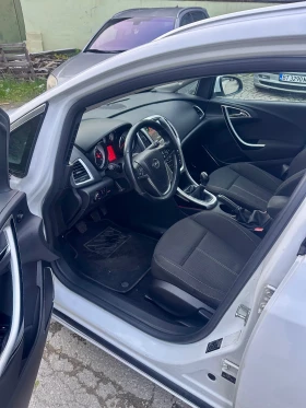 Opel Astra J, снимка 6