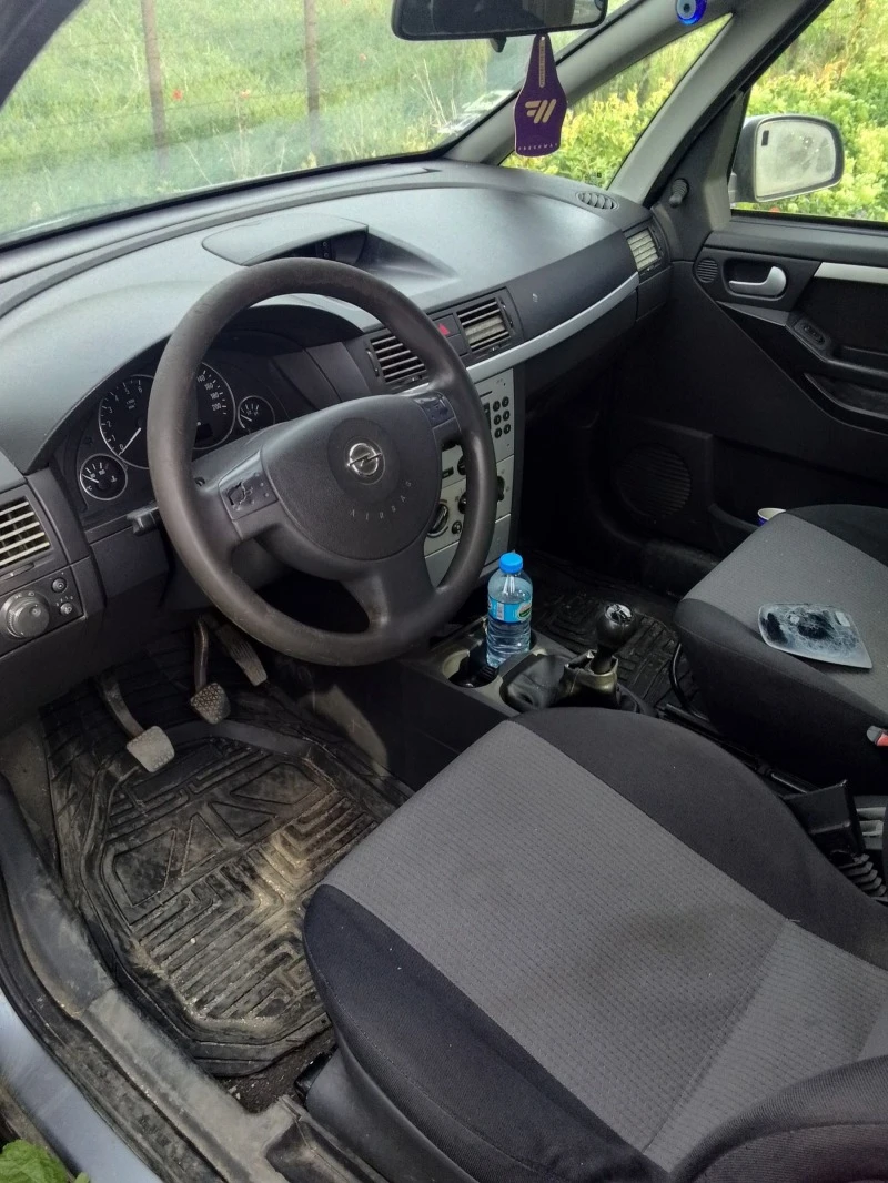 Opel Meriva, снимка 2 - Автомобили и джипове - 46560263