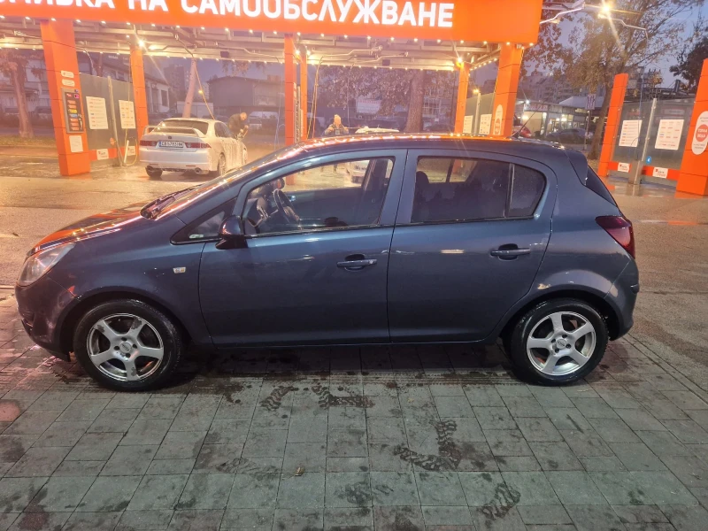 Opel Corsa, снимка 2 - Автомобили и джипове - 47751421