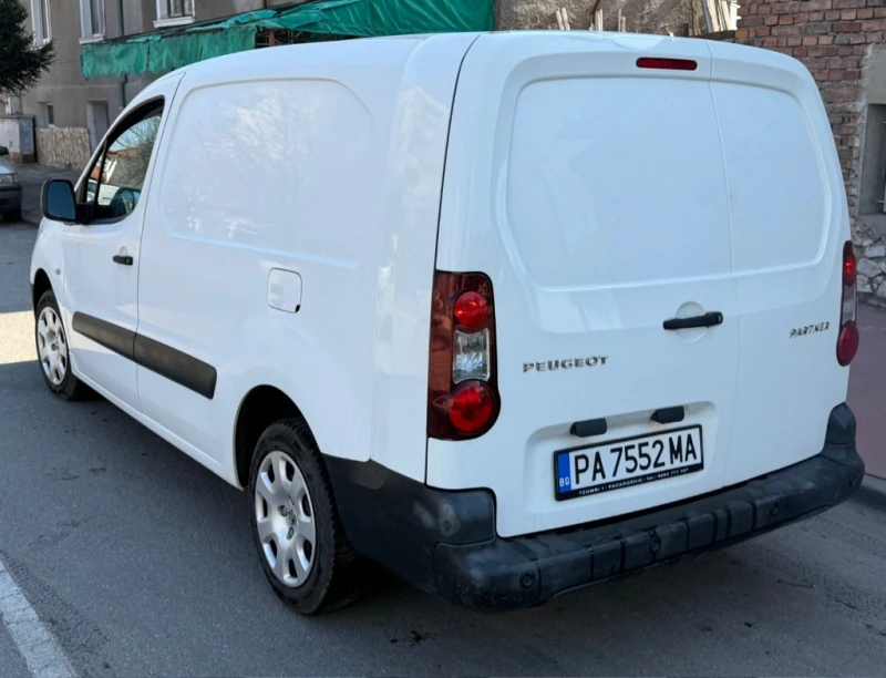 Peugeot Partner 1.6, снимка 10 - Автомобили и джипове - 49057870