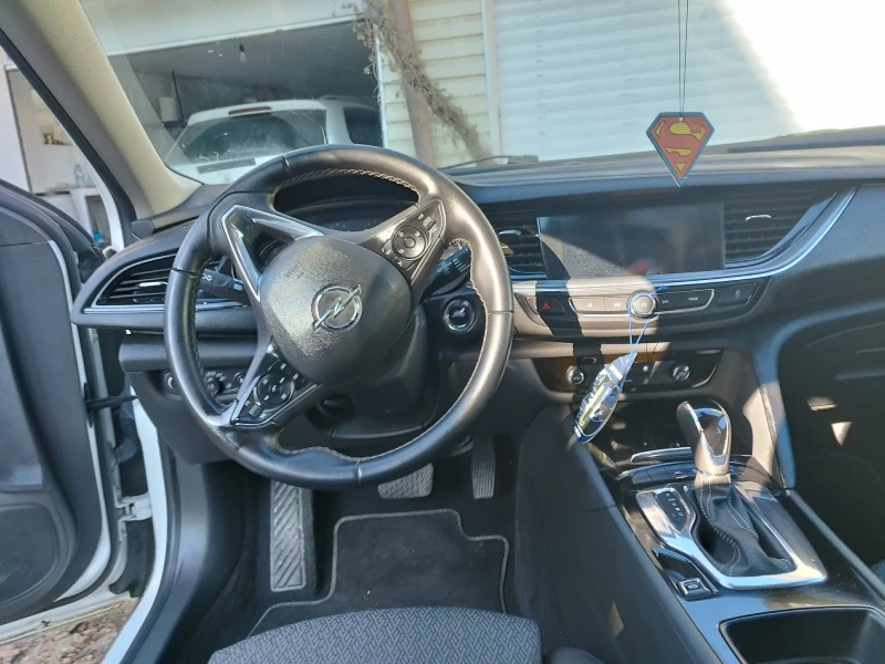 Opel Insignia 1, 6 CDTI Grand Sport , снимка 9 - Автомобили и джипове - 51997188