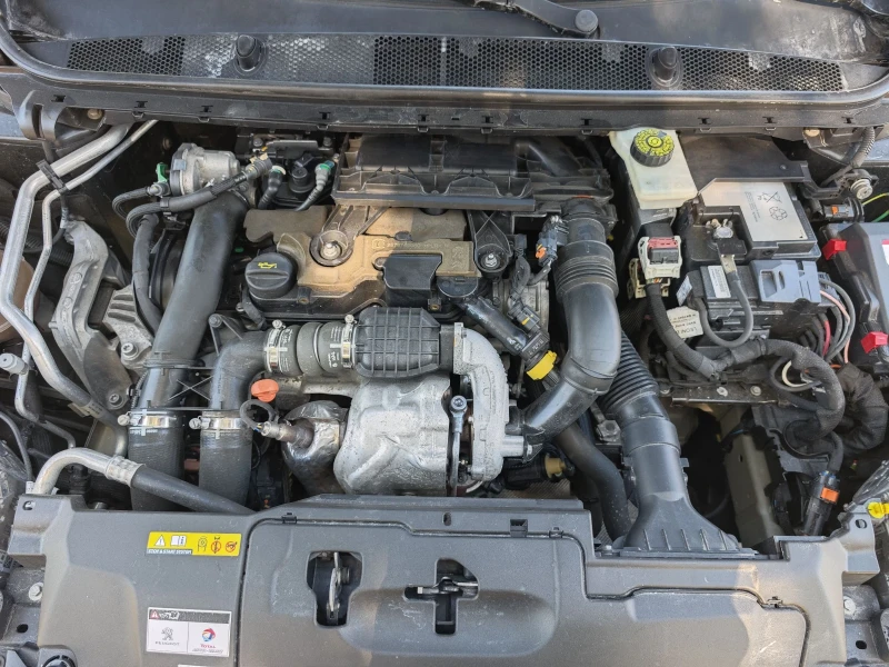 Peugeot 308 1.6 e-HDI 115k.c. Allure LED NAVI сервизна докумен, снимка 17 - Автомобили и джипове - 52672410