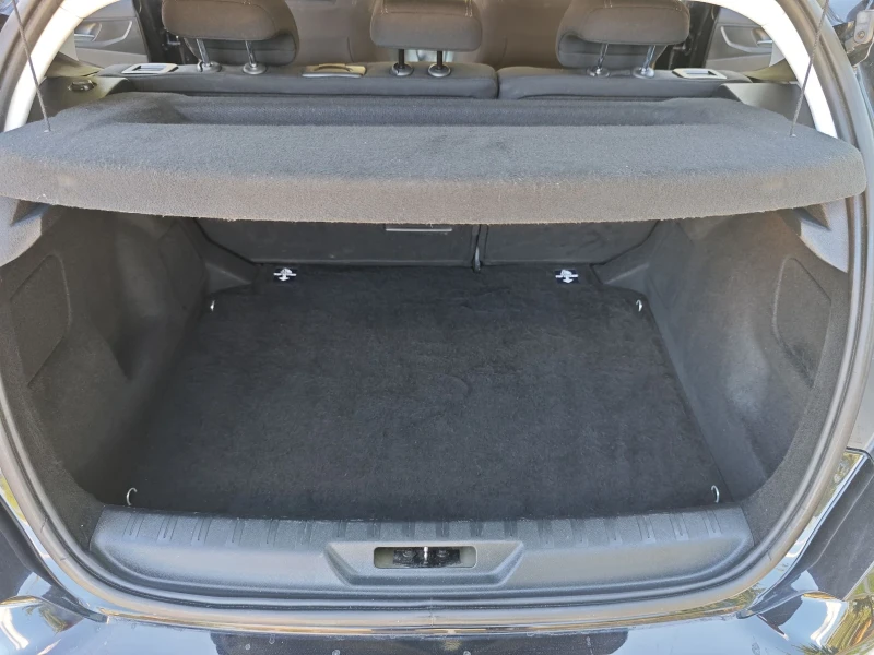 Peugeot 308 1.6 e-HDI 115k.c. Allure LED NAVI сервизна докумен, снимка 15 - Автомобили и джипове - 52672410