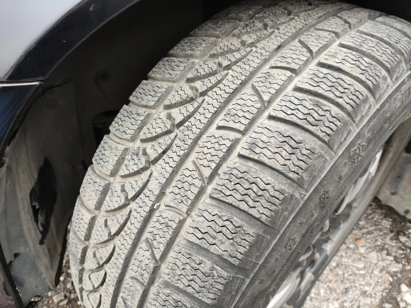 Mercedes-Benz CLK 320 avangard, снимка 7 - Автомобили и джипове - 52309045