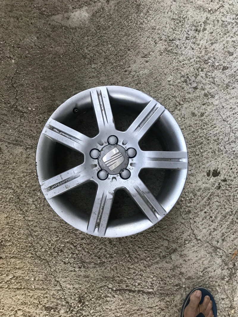 Seat Leon, снимка 9 - Автомобили и джипове - 52434742