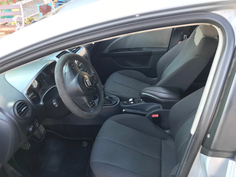 Seat Leon, снимка 5 - Автомобили и джипове - 52434742