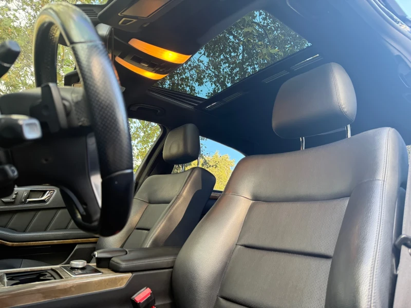 Mercedes-Benz E 350 ГАЗ* AMG-пакет* 4-MATIC* ПОДГРЕВ* АВТОПИЛОТ* Ел.Се, снимка 11 - Автомобили и джипове - 52000739