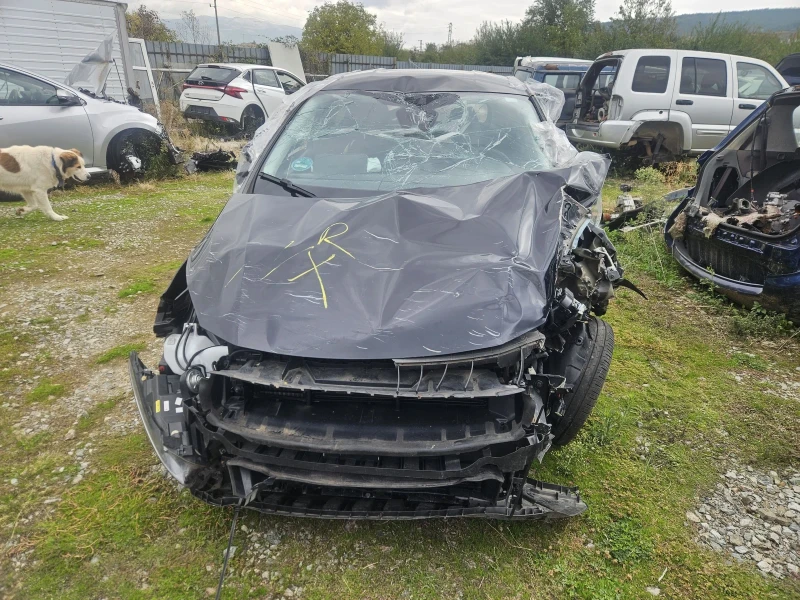 Ford Fiesta 1.0i, снимка 2 - Автомобили и джипове - 52035849