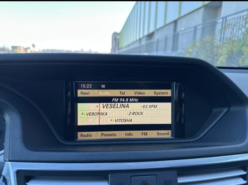 Mercedes-Benz E 350, снимка 13 - Автомобили и джипове - 53053196