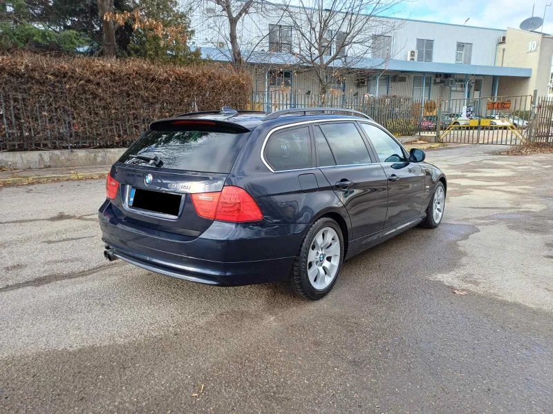 BMW 330 i XDrive Touring, снимка 5 - Автомобили и джипове - 53156344