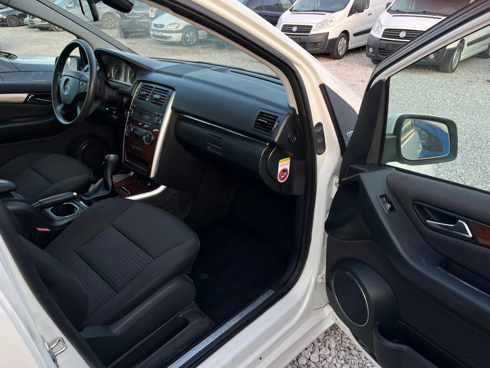 Mercedes-Benz B 180 NGT  | Mobile.bg   13