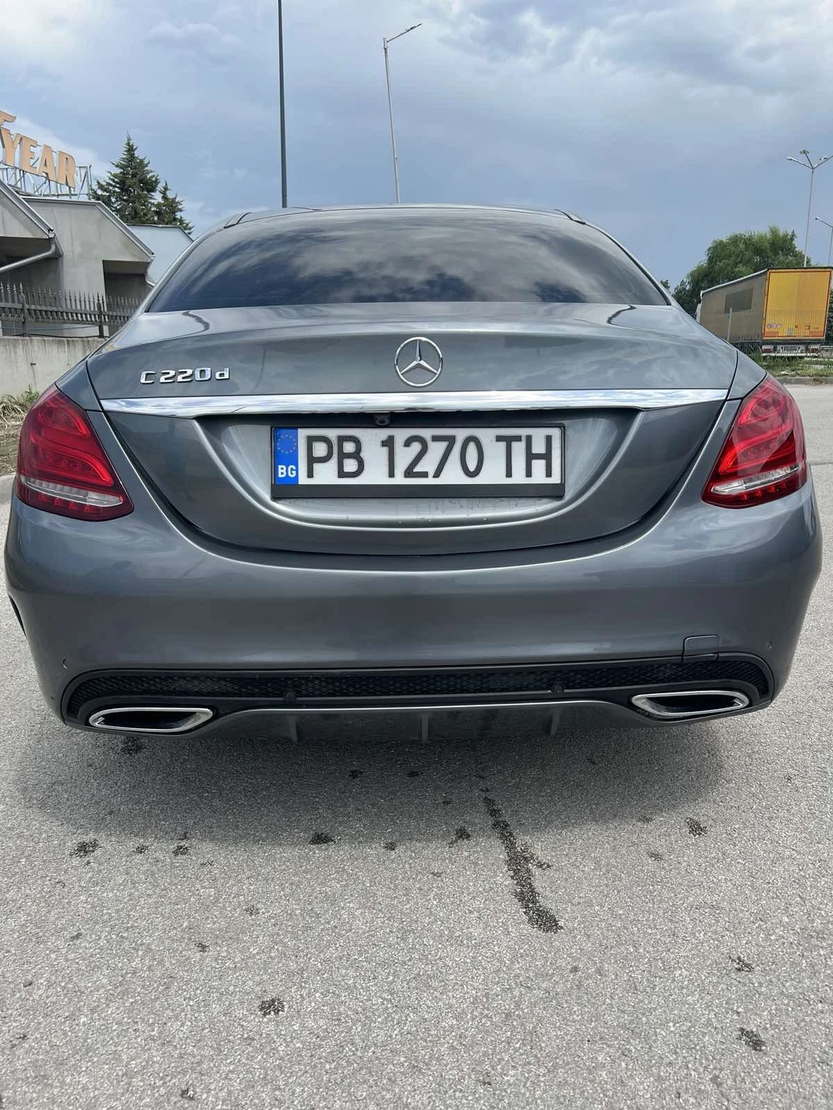 Mercedes-Benz C 220 AMG Line - изображение 5