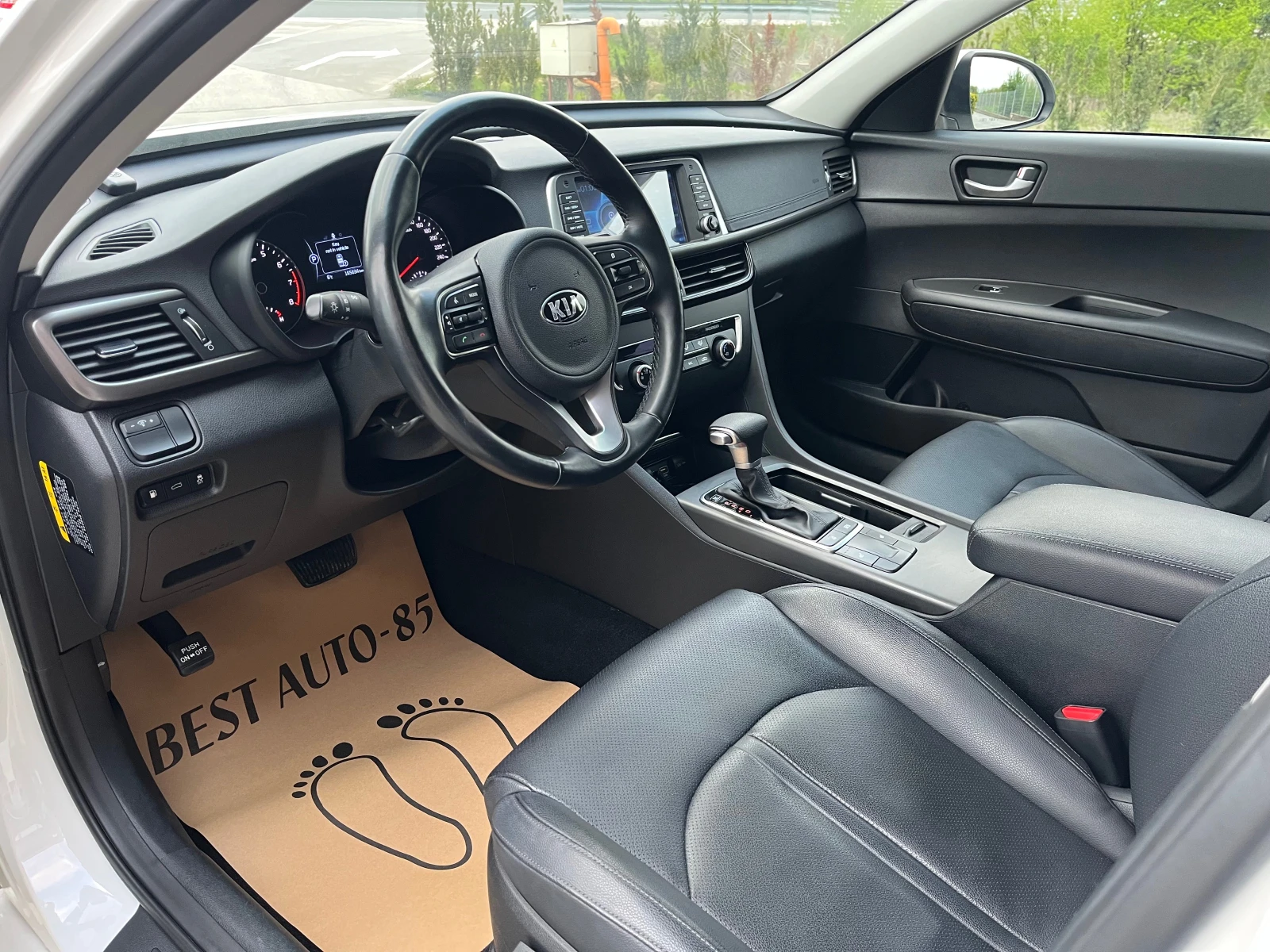 Kia K5 2.0i газ, подгряване, keyless go, Гаранция - изображение 9