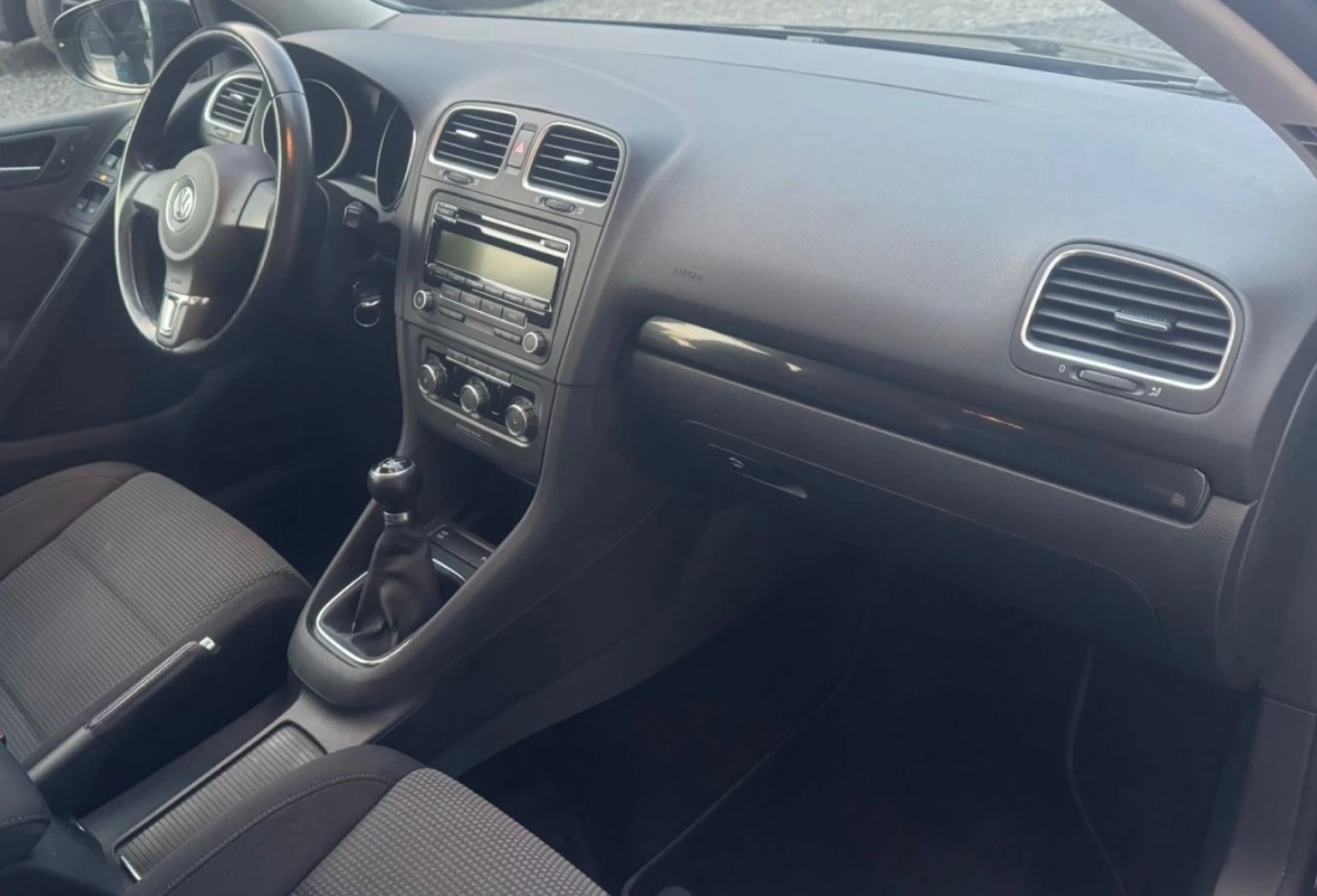 VW Golf 1.4 122к.с. неразличим от нов 96 000км разход5/100 - изображение 7