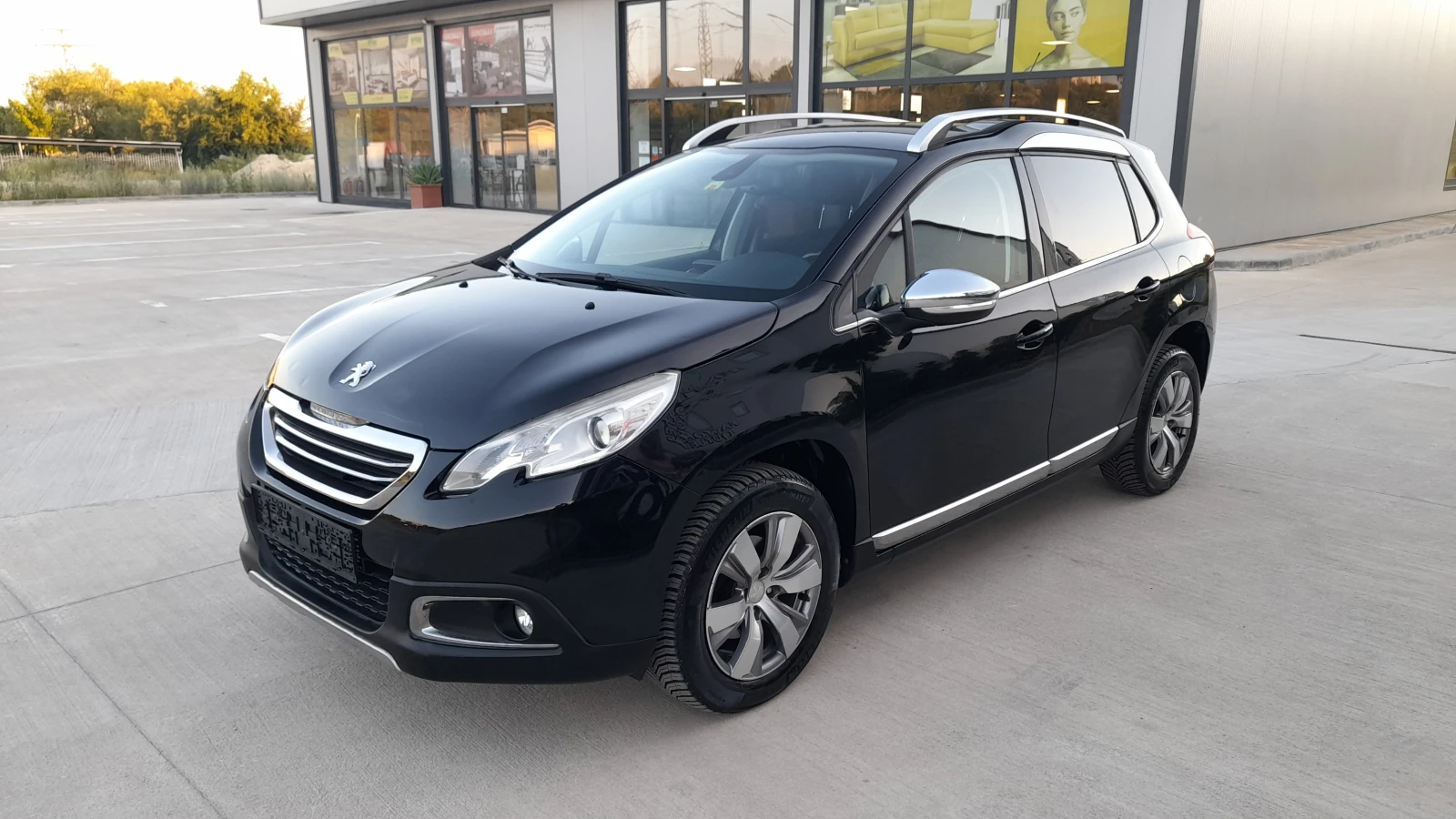 Peugeot 2008 1.6i - SWISS  - изображение 2