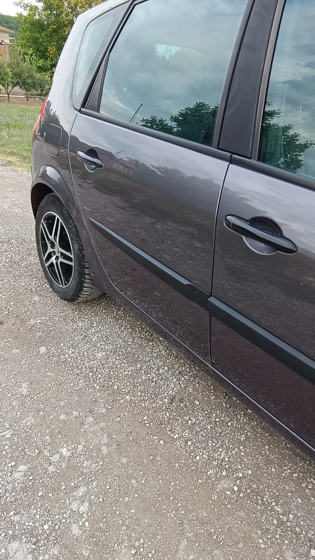 Renault Scenic Технически отличен! 1.5 DCI -105к.с - изображение 10