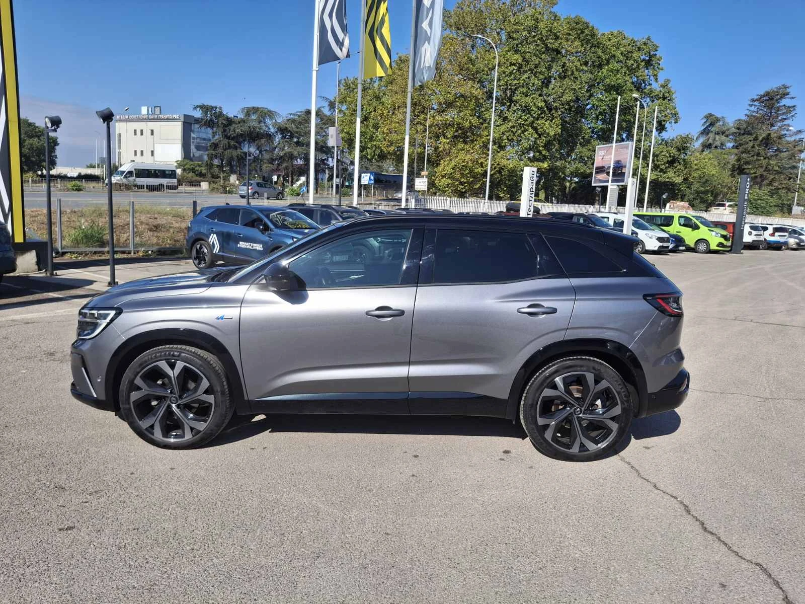 Renault Austral 1.3 Techno Esprit Alpine - изображение 8