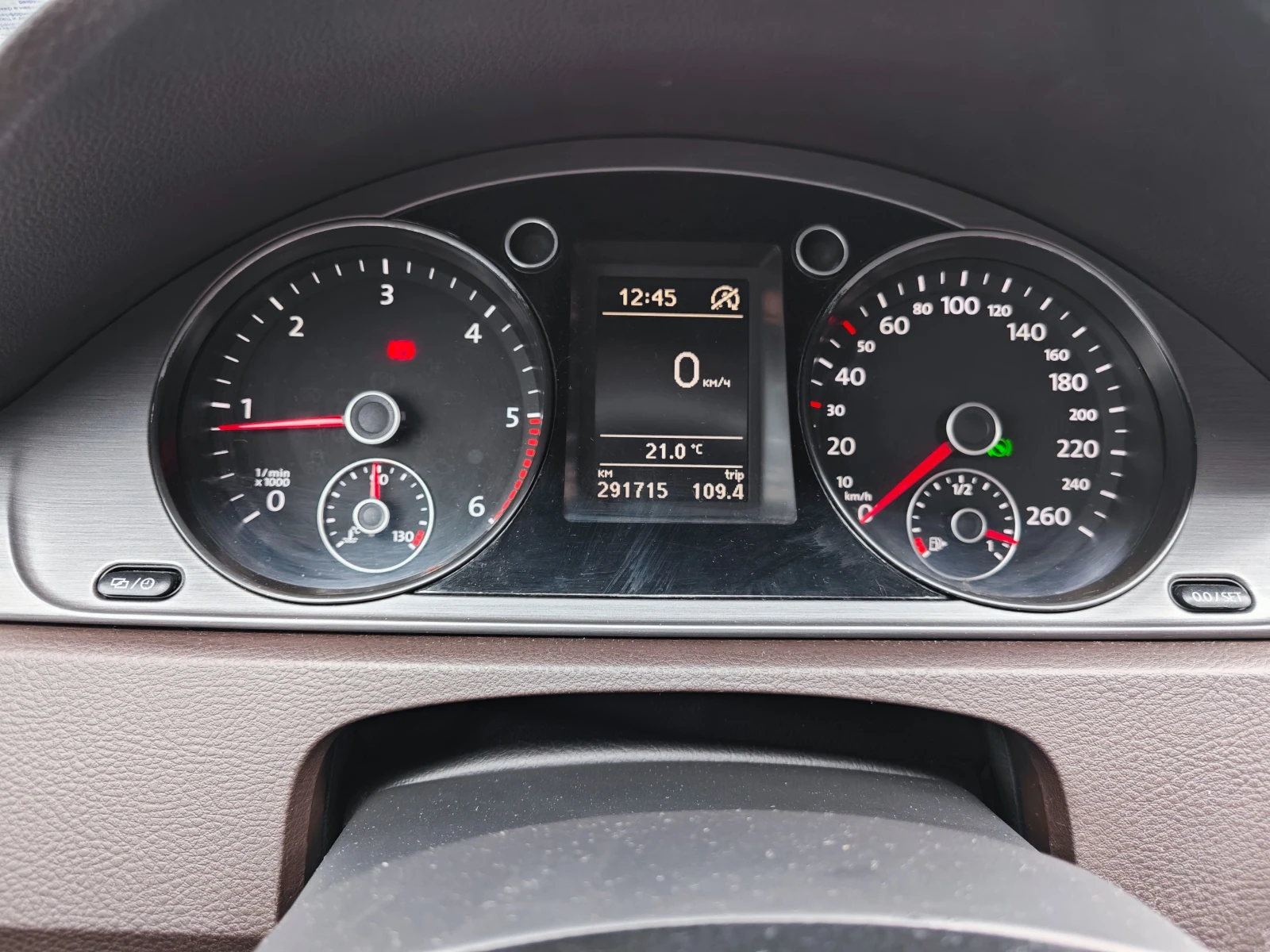 VW Passat 2.0 TDI - изображение 9