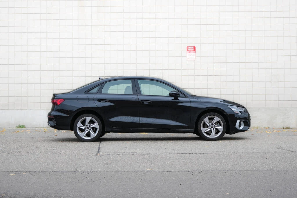 Audi A3 DIGITAL * QUATTRO* КОЖА* ПОДГРЕВ* ПАНОРАМА*  - изображение 4